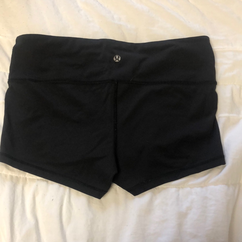 FINAL CHANCE Lululemon Shorts 2 inch!!